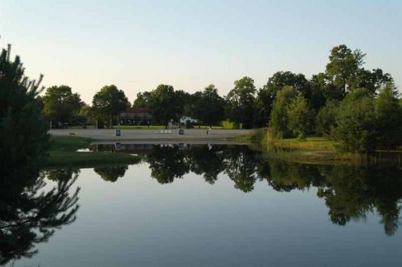 Ferienpark Mecklenburg Ziegendorf Esterno foto